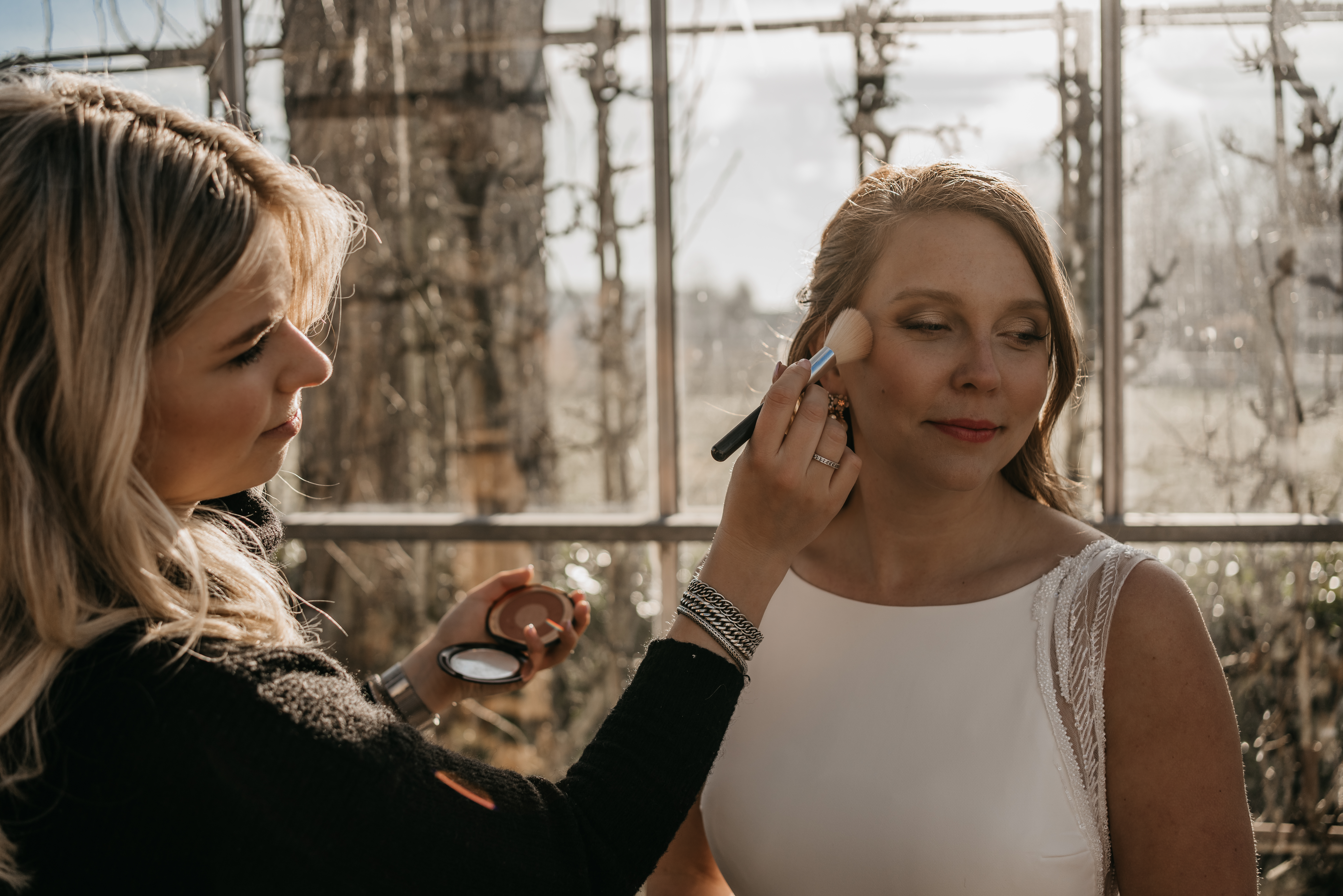 Haar van Shar - Bruidskapsels en Visagie op locatie